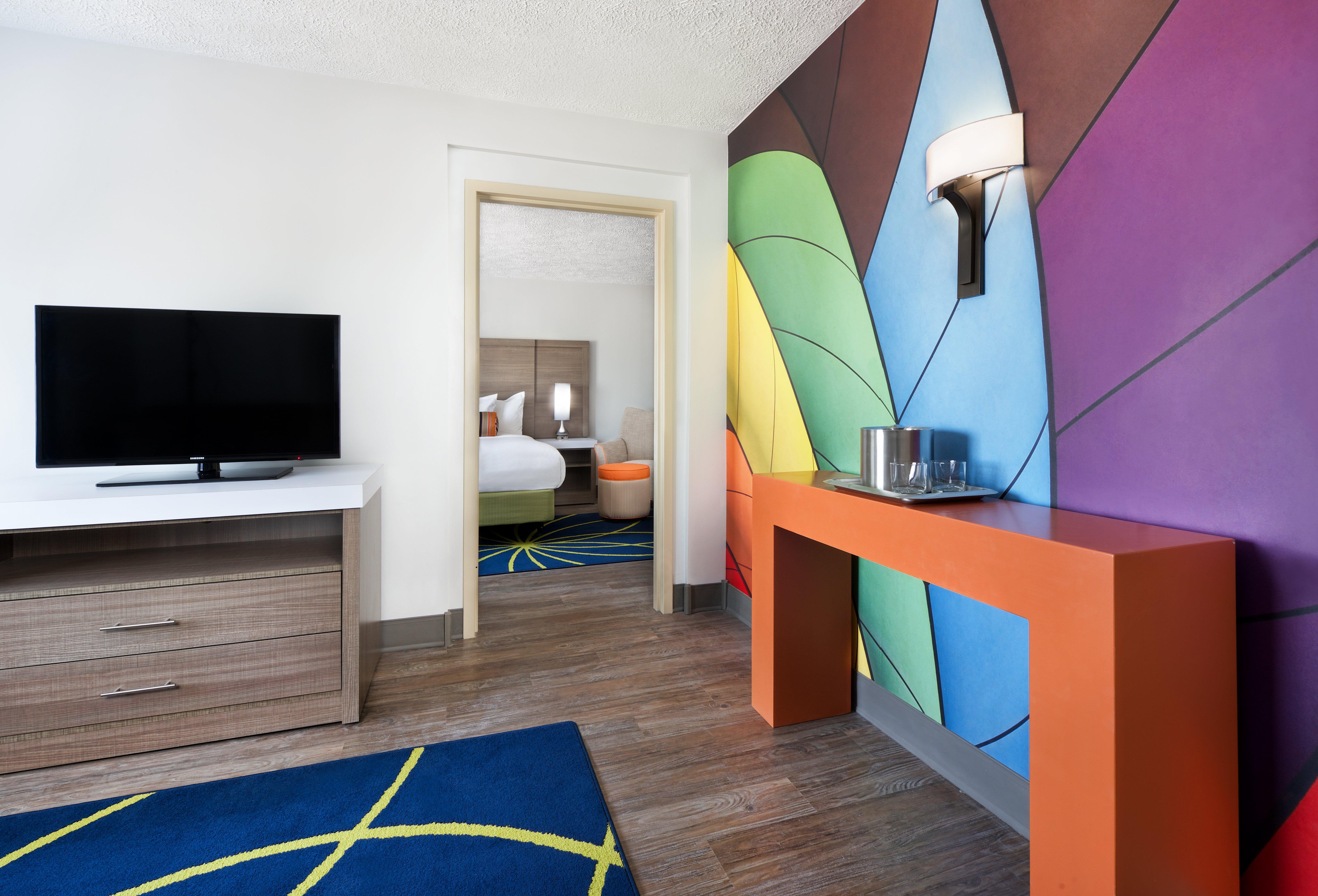 Hotel Indigo Cleveland Beachwood By Ihg Exterior photo