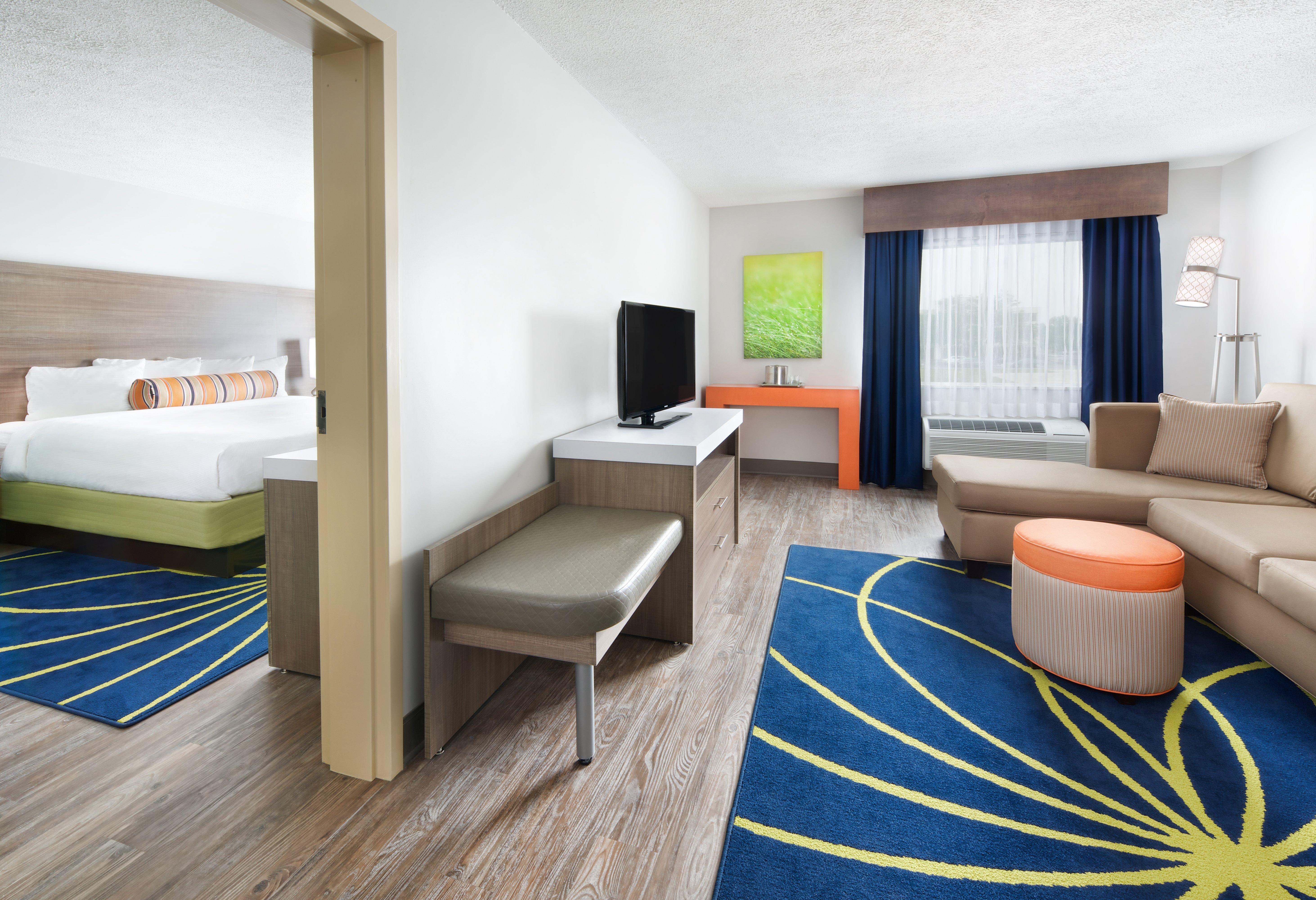 Hotel Indigo Cleveland Beachwood By Ihg Exterior photo